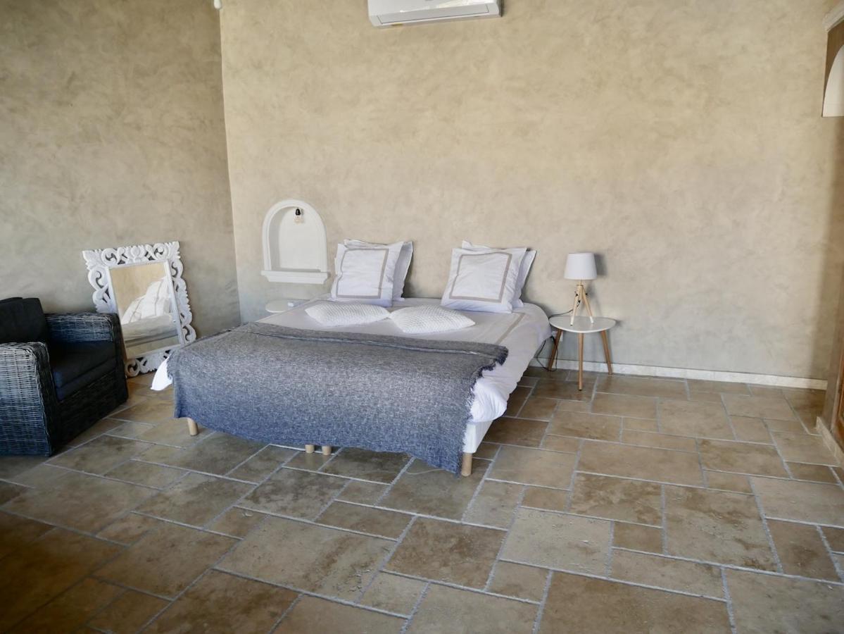 Отель Le Pool House - Private Jacuzzi - Mas Des Sous Bois Ventabren Экстерьер фото