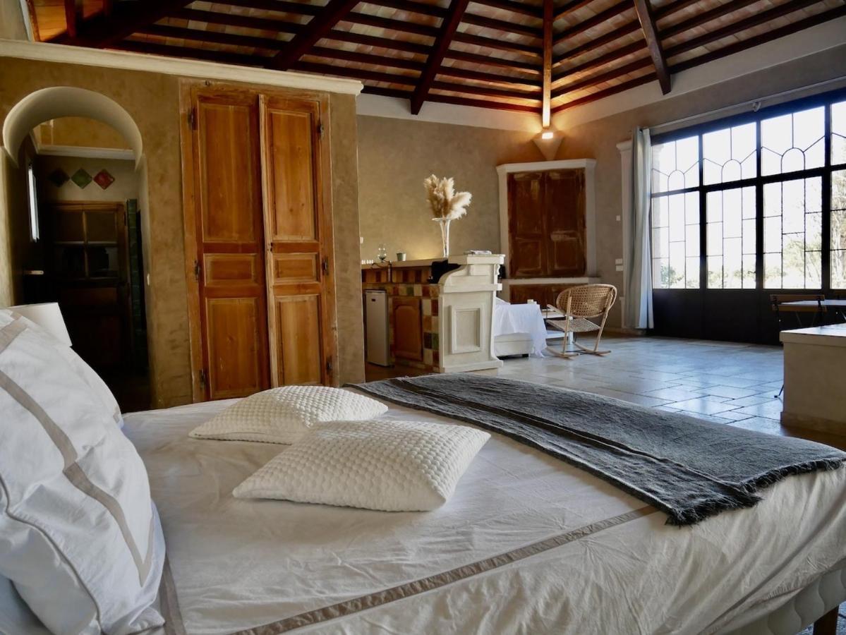 Отель Le Pool House - Private Jacuzzi - Mas Des Sous Bois Ventabren Экстерьер фото